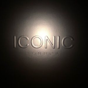 Iconic London: Day to Slay EyeShadow Palette